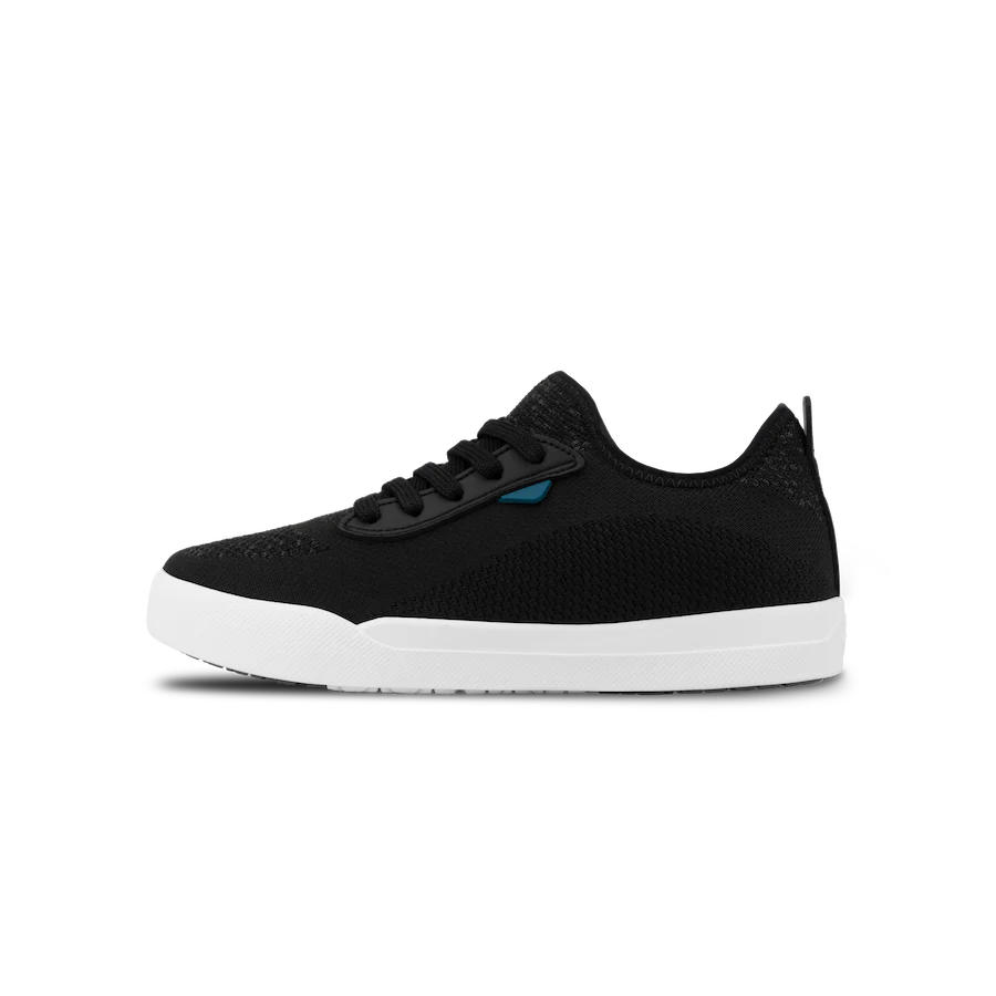 2025_Update_Weekend_-_Asphalt_Black_-_Left_View_-_With_Shadow_png.webp