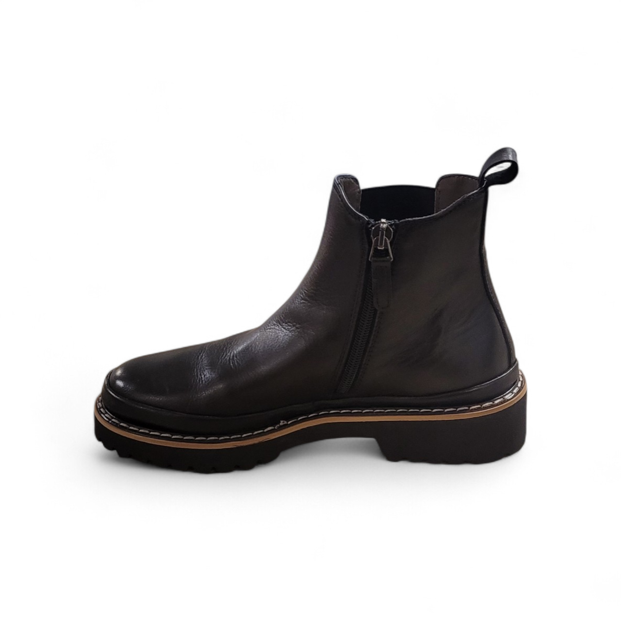 ITALIAN LEATHER CHELSEA BOOT