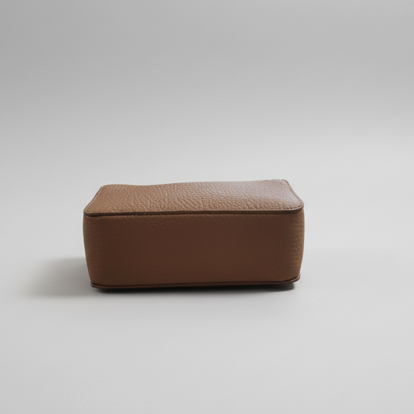 ITALIAN LEATHER HANDBAG