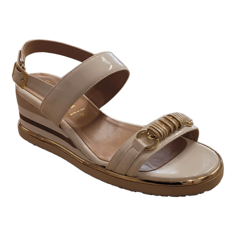 PATENT LEATHER SANDAL