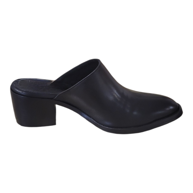 ITALIAN LEATHER MULES