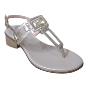 LEATHER THONG SANDAL