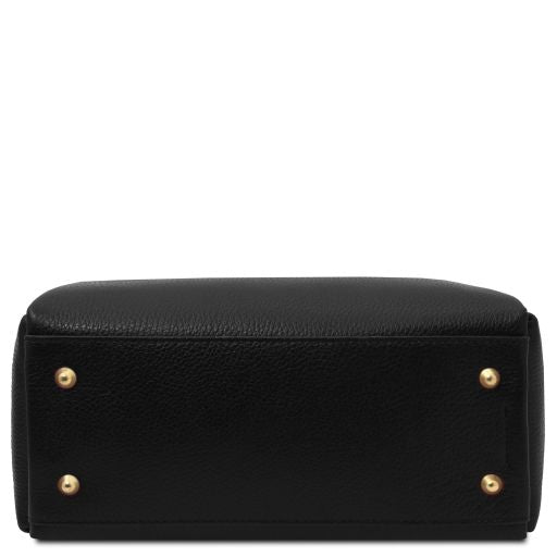ITALIAN LEATHER HANDBAG