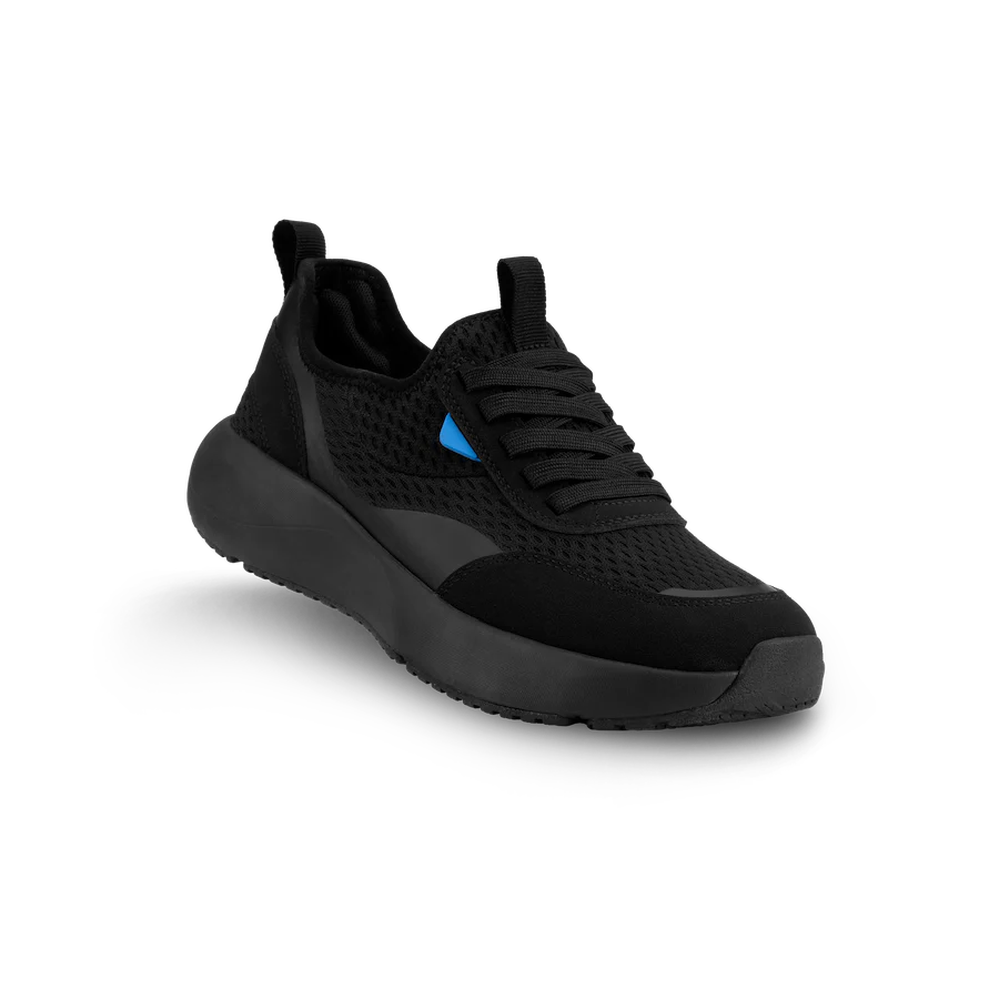 Pacific-Black-3_4View-TransparentBG-WithShadow_42d6f7c1-ebd4-4a23-b2ad-f93c6c0543af.png_copy.png