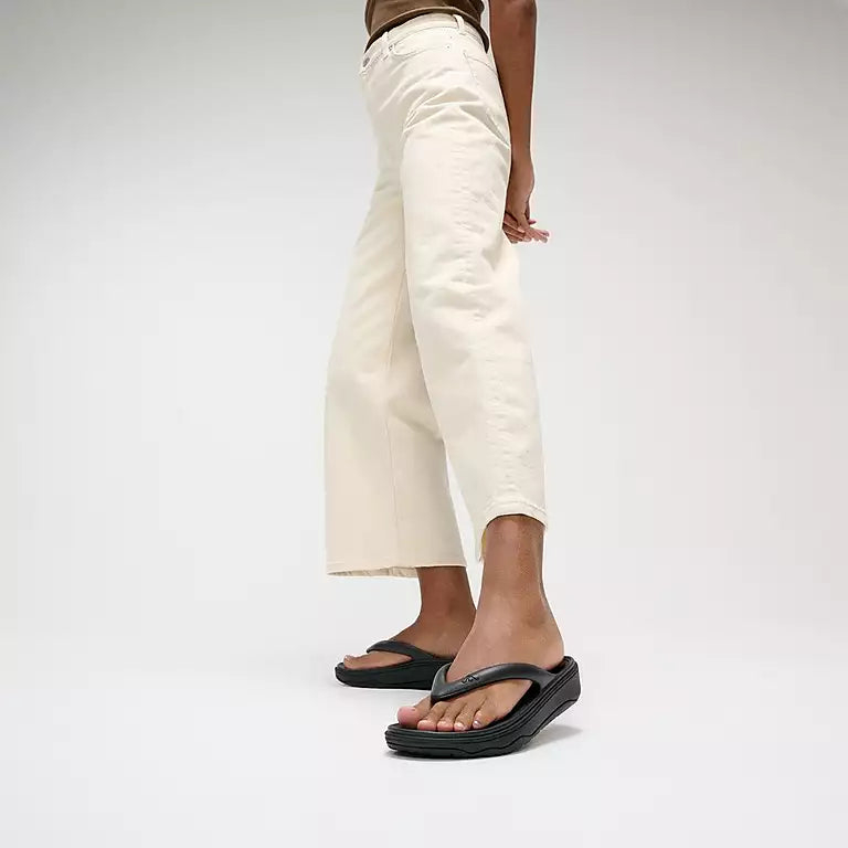 RELIEFF-RECOVERY-TOE-POST-SANDALS-BLACK_HF4-001_1.webp