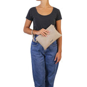 ITALIAN LEATHER HANDBAG