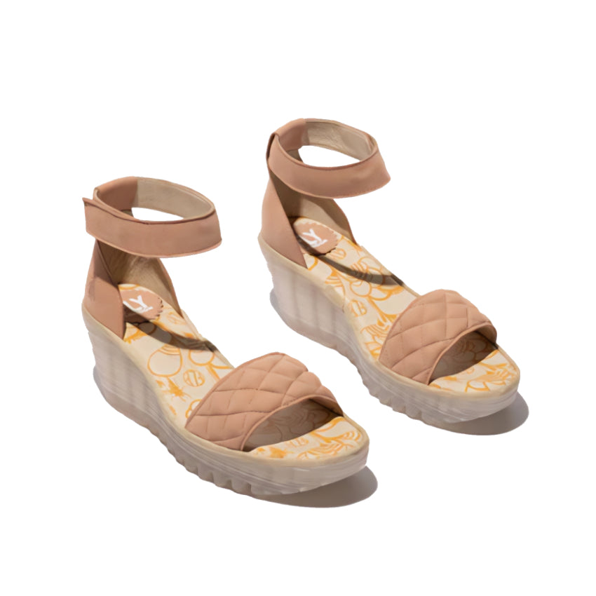 kalenas_womens_wedges_apr2026_800.jpg